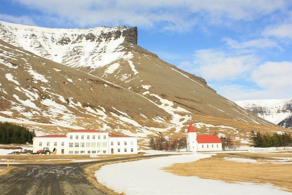 Guesthouse Nupur Thingeyri Eksteriør bilde